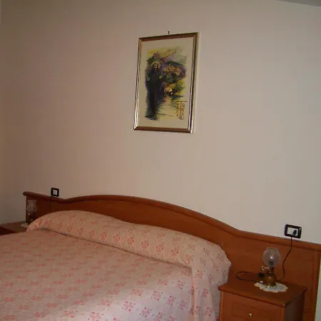 酒店 Ristorante Fiorelli